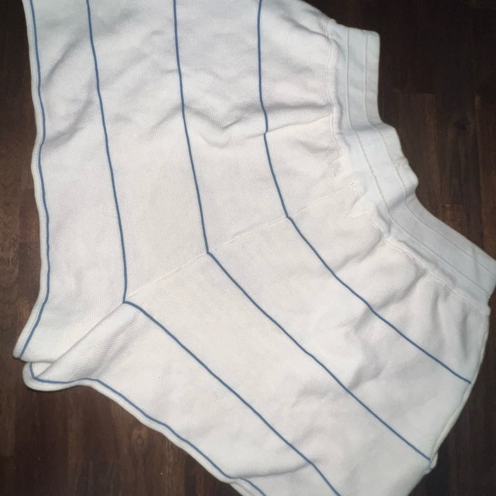Shipwreck Ltd White Knit shorts